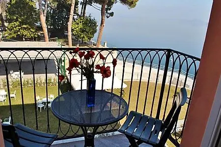 Sleeps 6 Pool Wifi