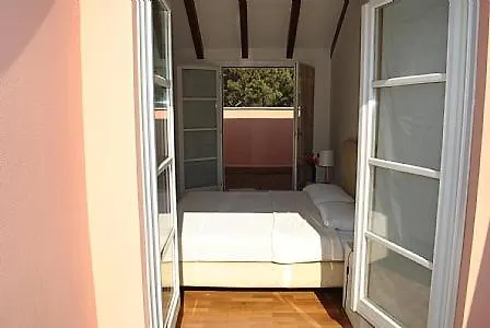 Sleeps 6 Pool Wifi Apartmán